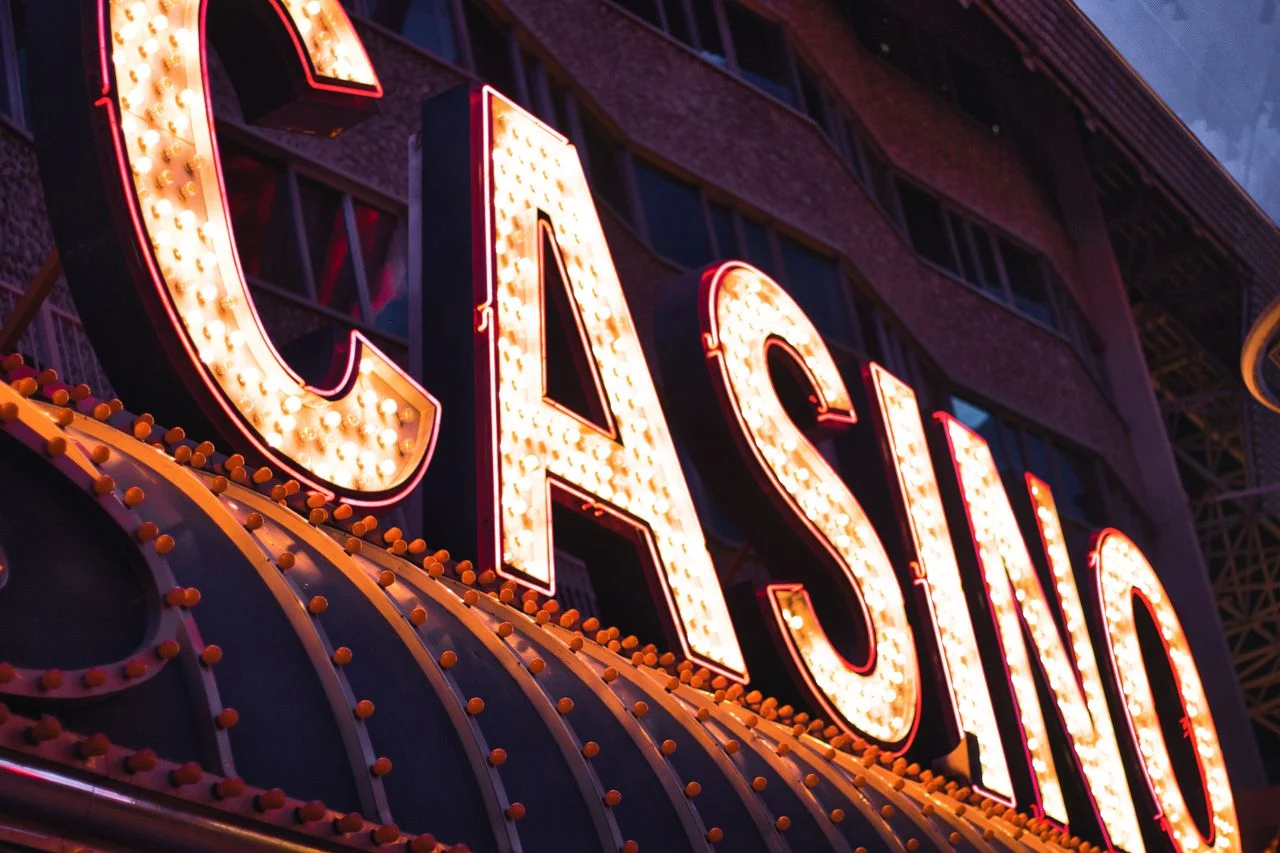 Phạm vi dịch vụ và danh sách trò chơi casino tại rr8866